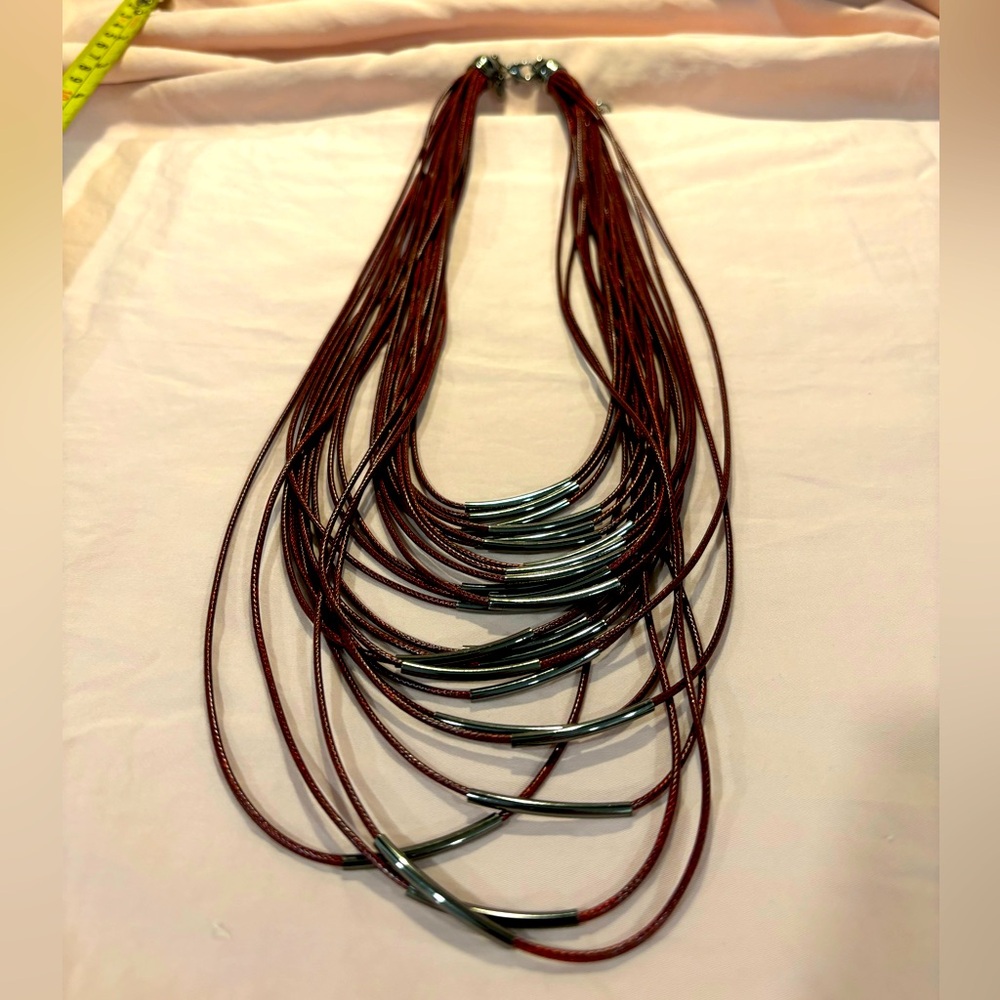 Necklace, Maroon w Silver